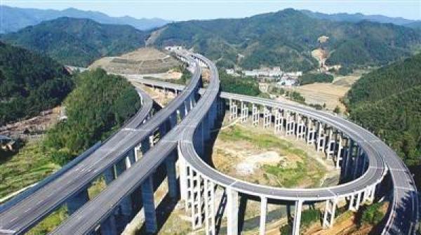 京臺高速 跨海之路再進一步，公路工程直通寶島新篇章